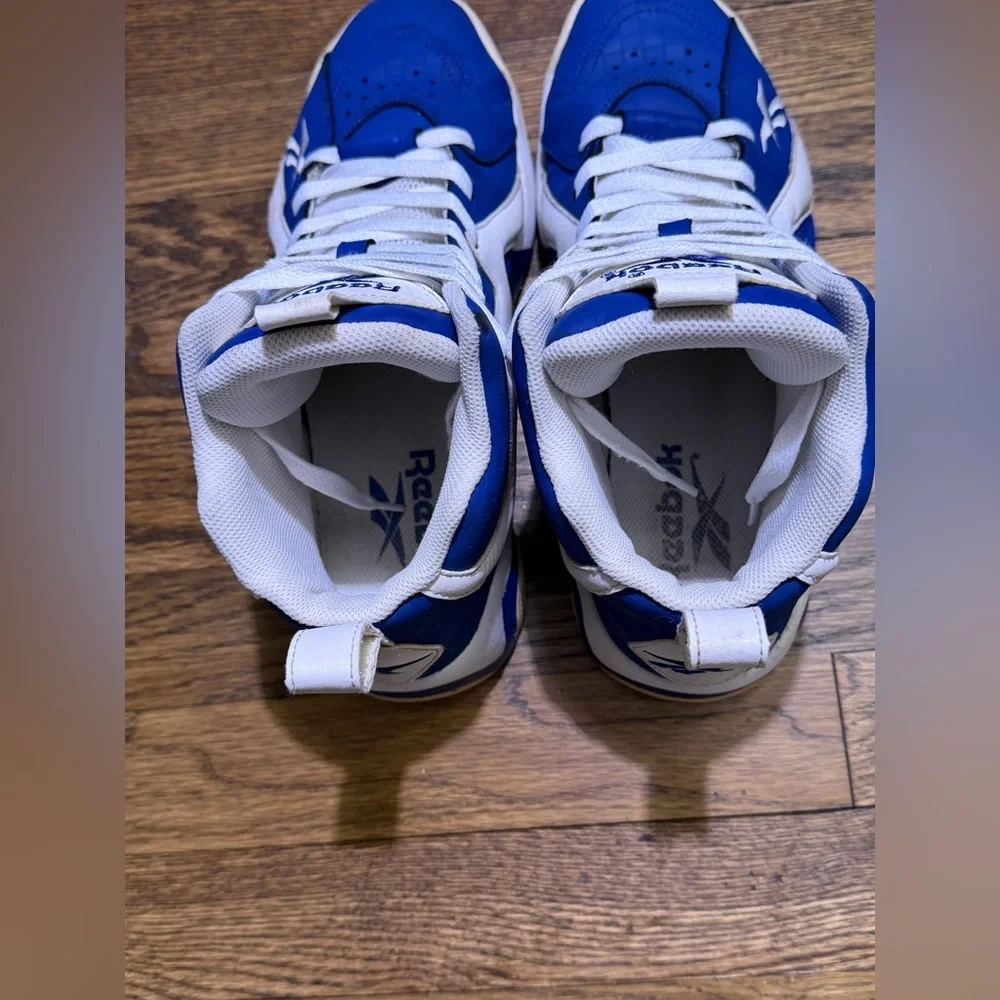 Reebok Classic Blue and White Sneakers - Picture 2 of 6